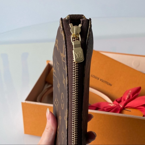 SOLD ❌ Louis Vuitton Pochette Accessoires - Picture 7 of 10